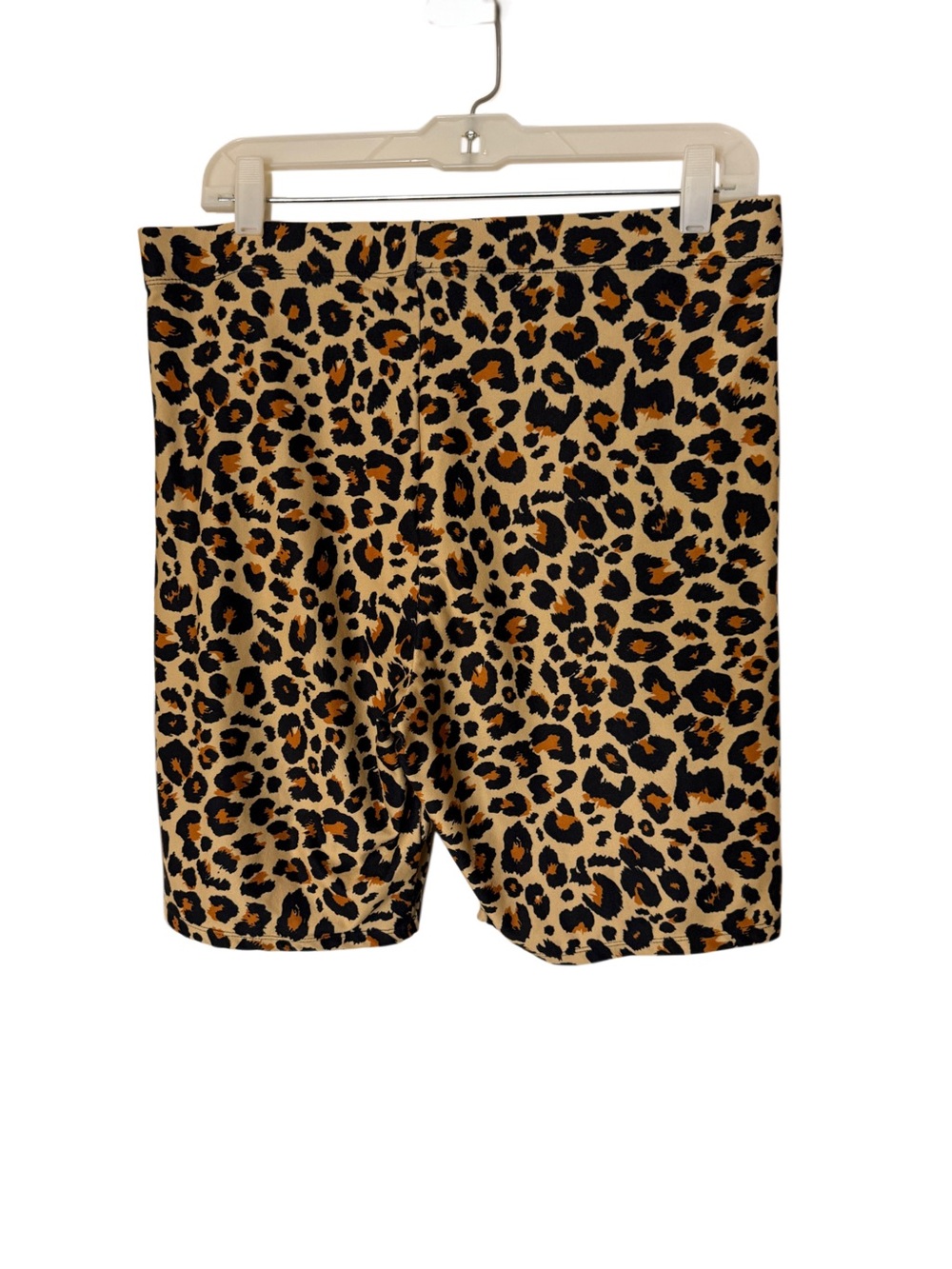Hot Topic Leopard Print High-Rise Bike Shorts - Picture 4 of 4